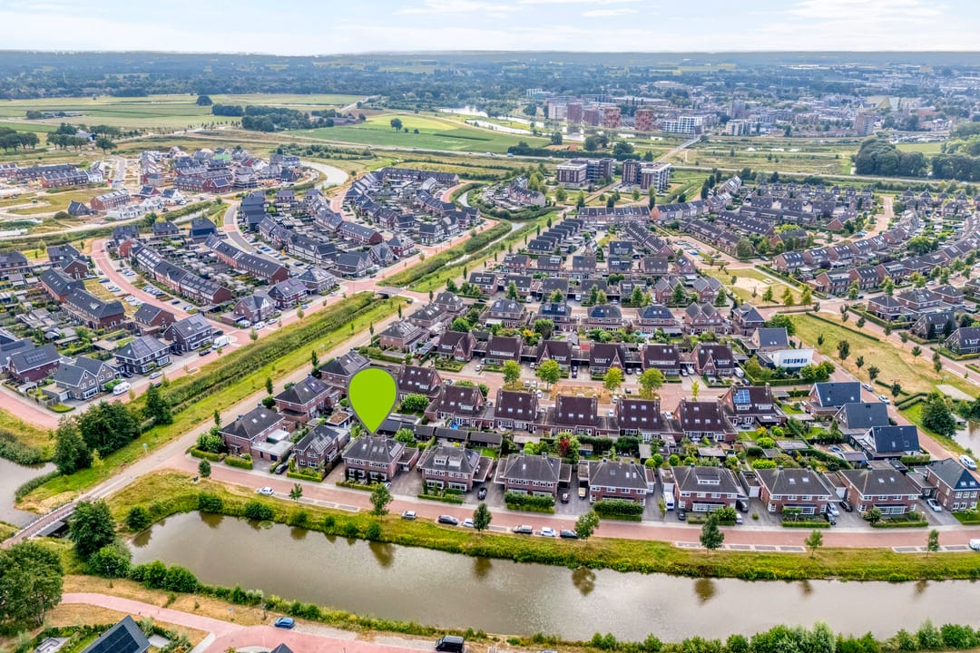 Foto 7 van Van Voorststraat 3