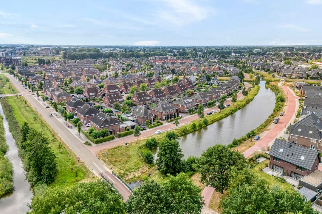 Foto 8 van Van Voorststraat 3