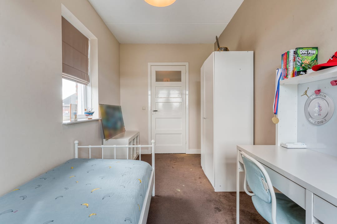 Foto 41 van Van Voorststraat 3