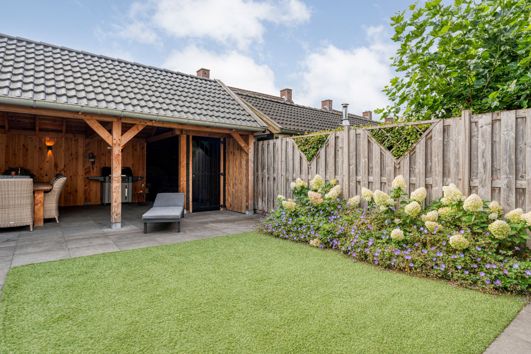 Foto 60 van Van Voorststraat 3