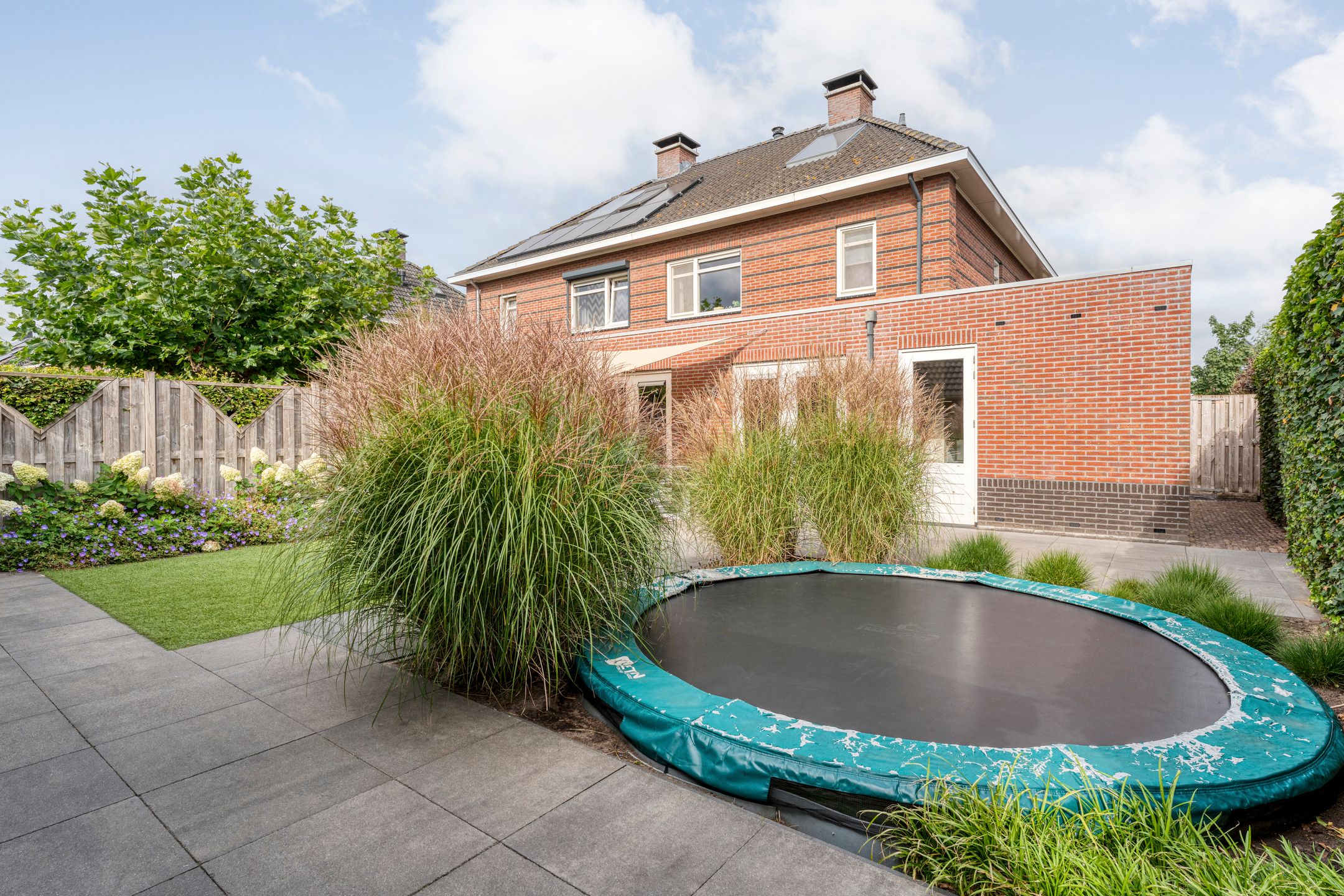 Foto 63 van Van Voorststraat 3