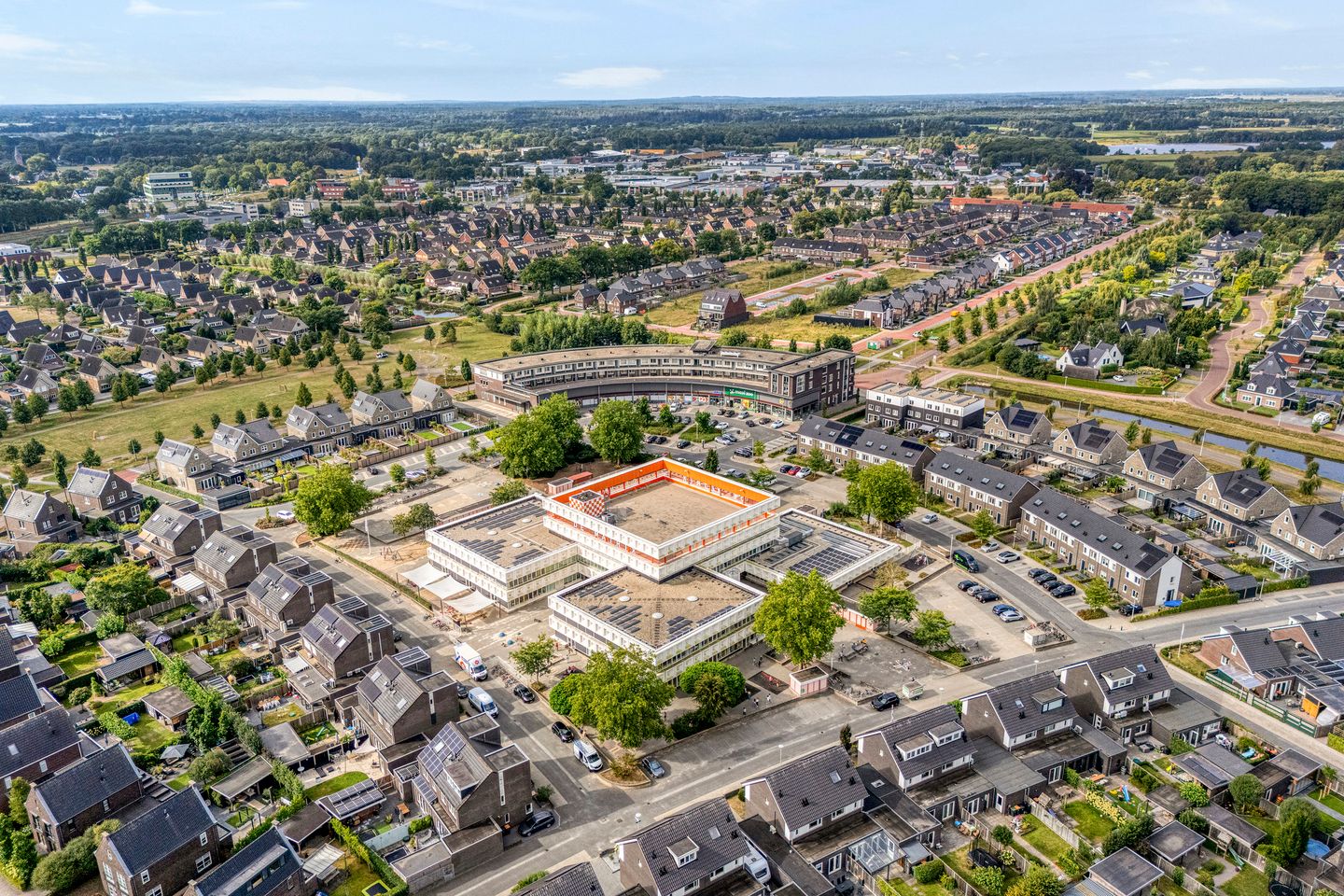 Foto 74 van Van Voorststraat 3