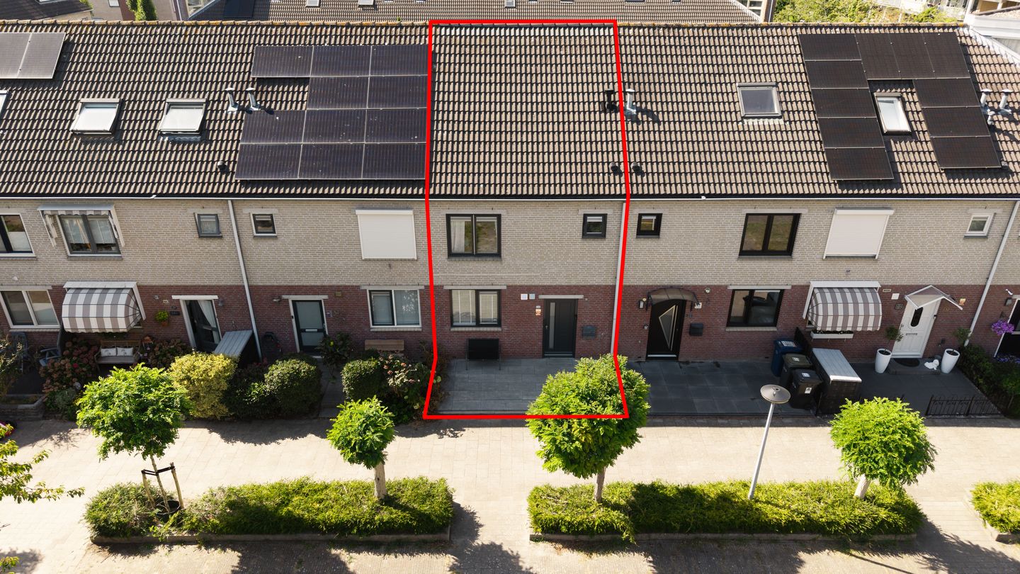 Photo 5 of Nat King Colestraat 24