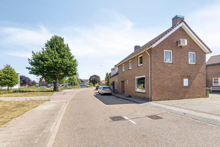 Foto 33 van Hussenbergstraat 24