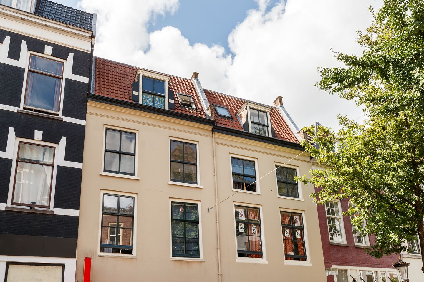 Foto 1 van Voorstraat 83-B