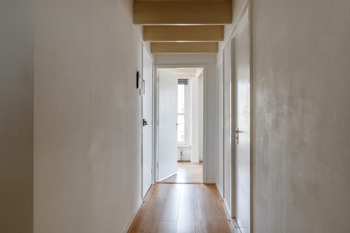 Foto 11 van Voorstraat 83-B