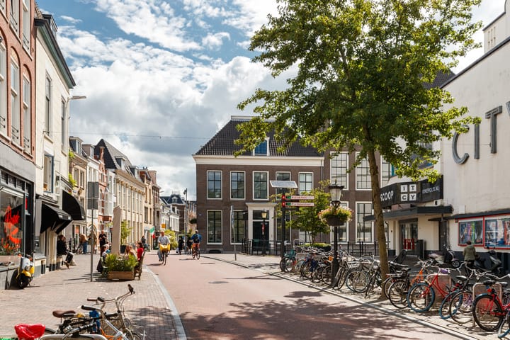 Foto 16 van Voorstraat 83-B