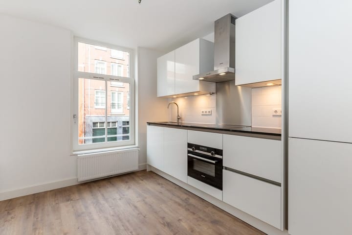 Foto 4 van Daniël Stalpertstraat 42-1