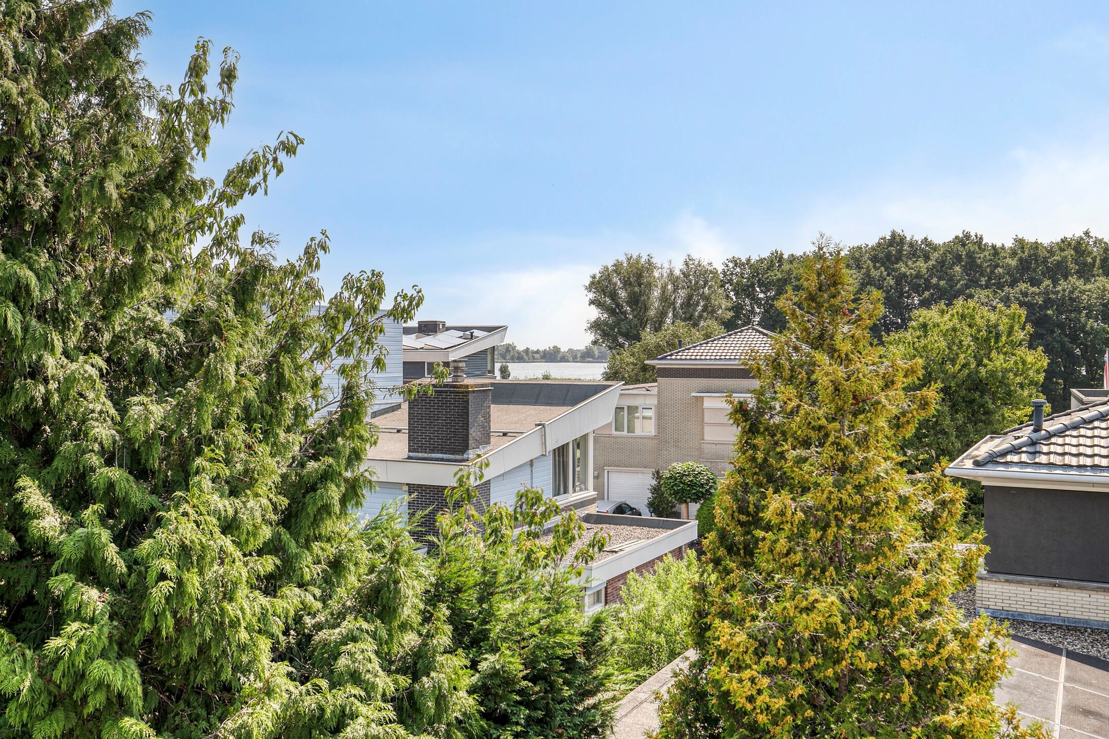 Foto 39 van Bertus van Akenlaan 117