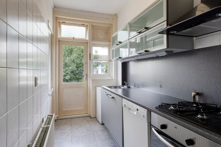 Foto 15 van Staverdenstraat 135