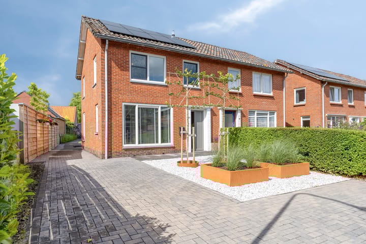 Foto 1 van Schoollaantje 21