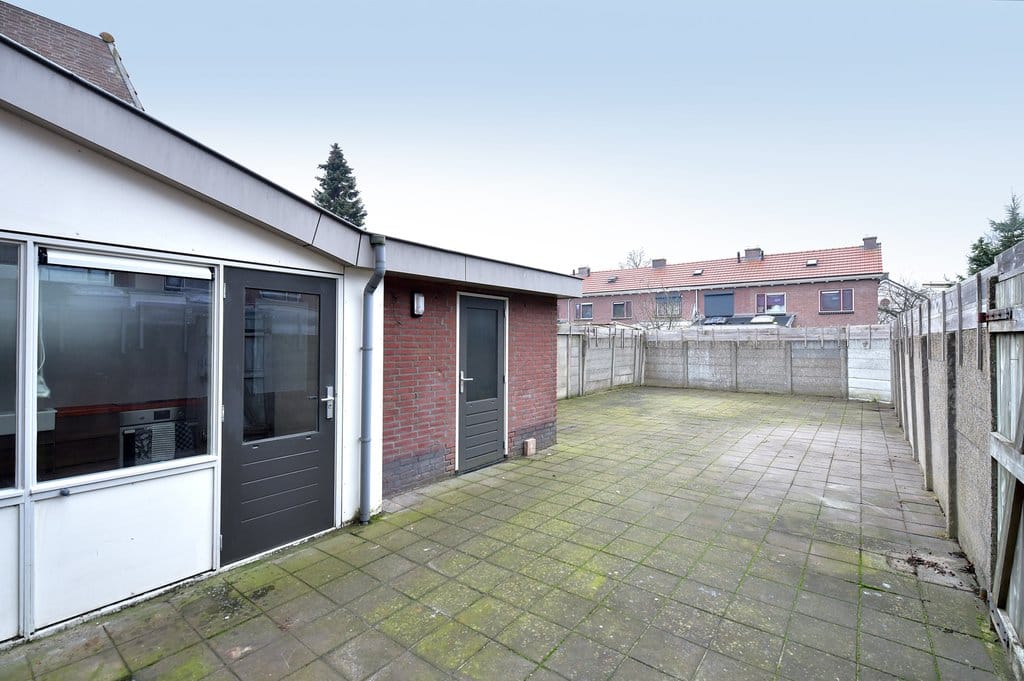 Foto 17 van Weefmeesterstraat 1