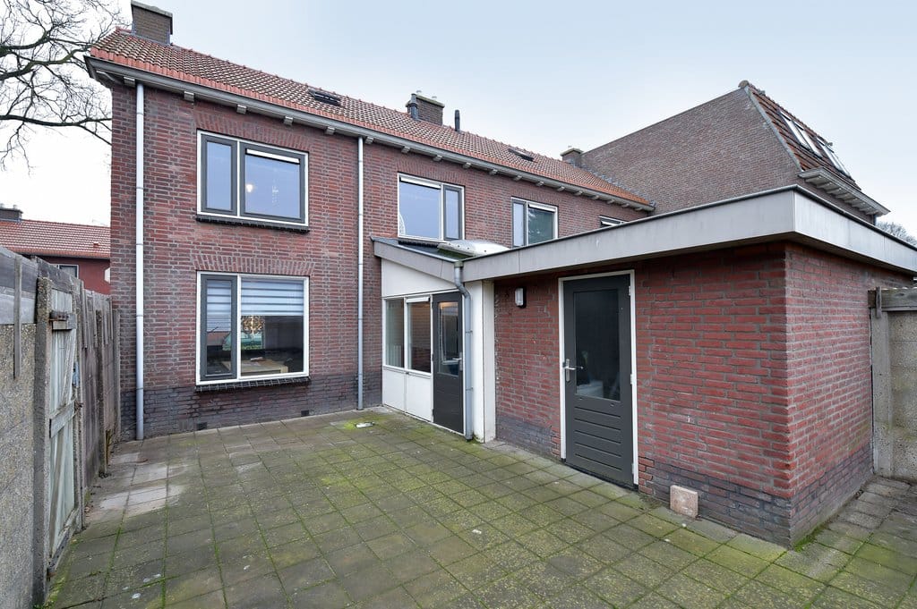 Foto 18 van Weefmeesterstraat 1