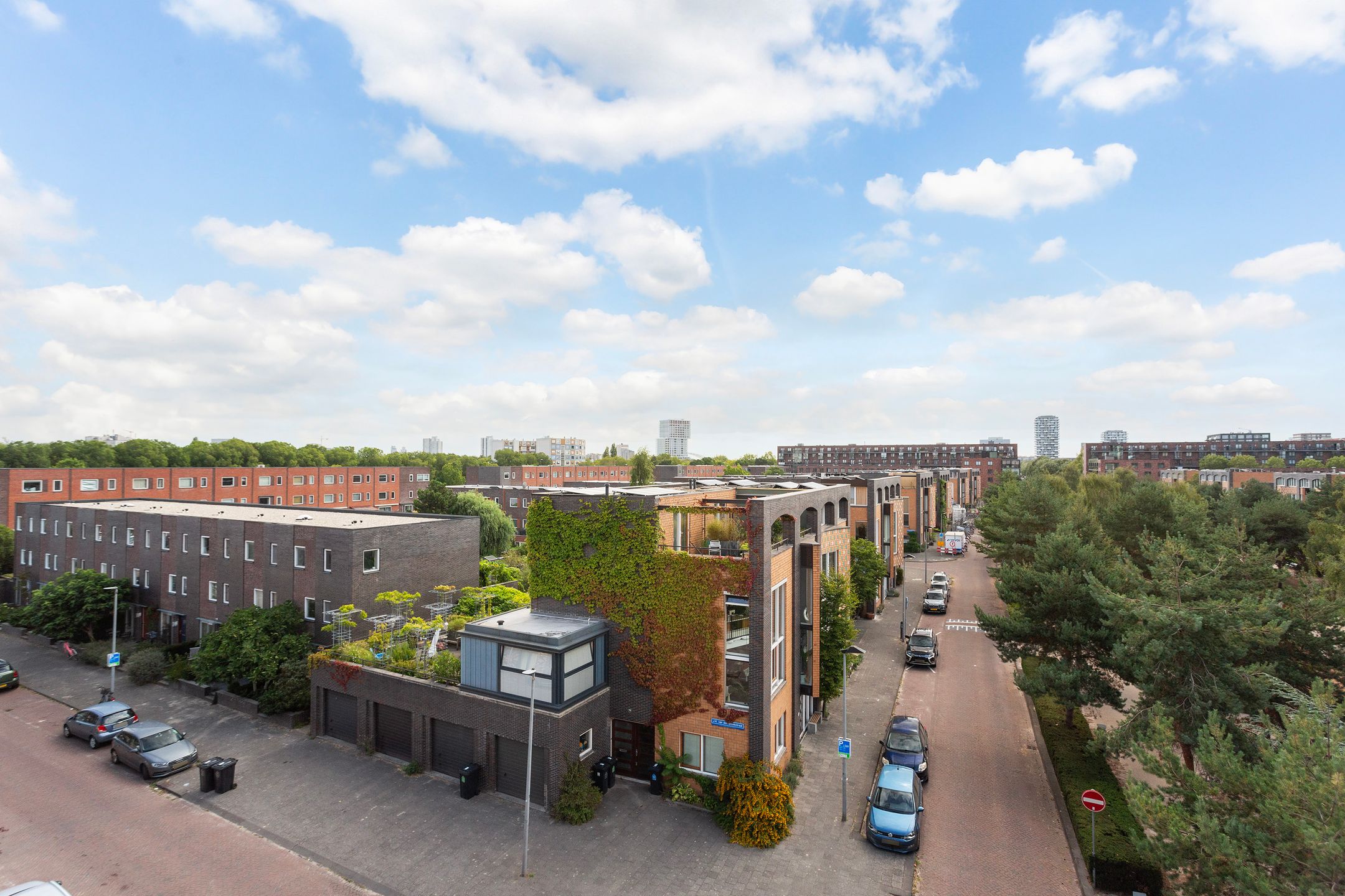 Foto 21 van W.G. Witteveenplein 13-E