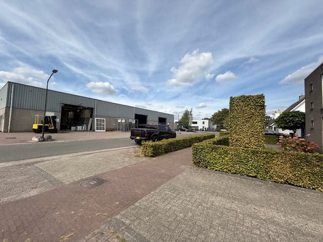 View photo 3 of Slibbroek 24-C