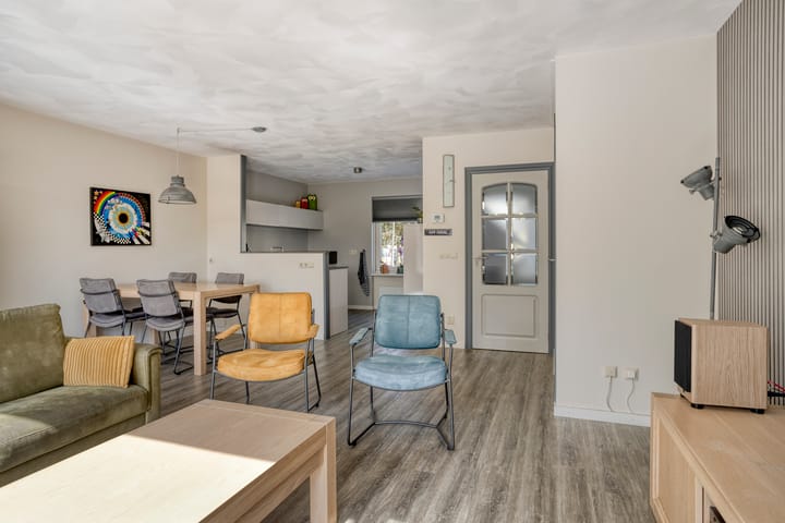 Foto 16 van Mies van der Rohestraat 2