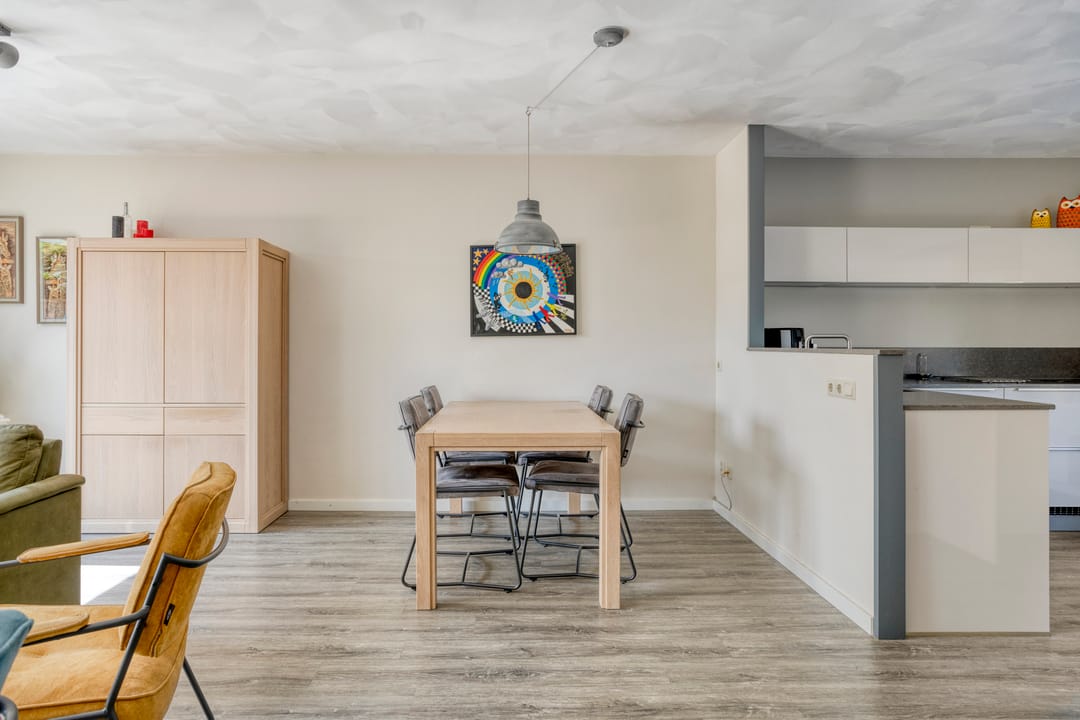 Foto 17 van Mies van der Rohestraat 2