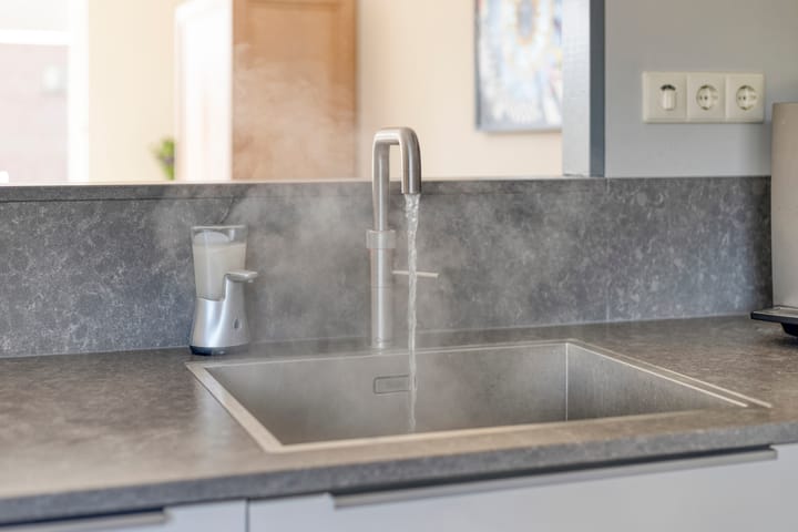 Foto 19 van Mies van der Rohestraat 2