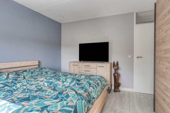 Foto 22 van Mies van der Rohestraat 2