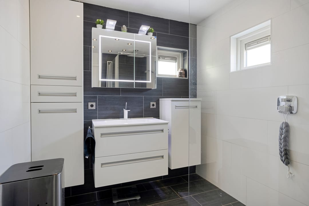 Foto 23 van Mies van der Rohestraat 2