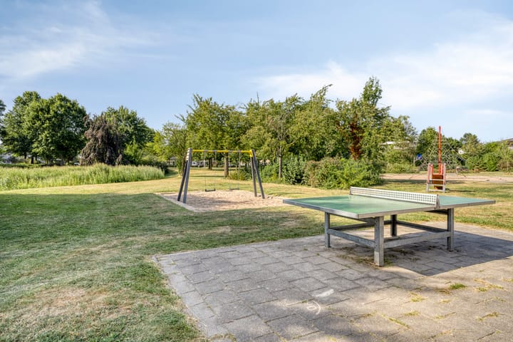 Foto 34 van Mies van der Rohestraat 2