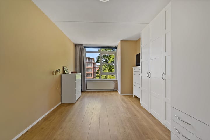 Foto 23 van Buizerdlaan 203