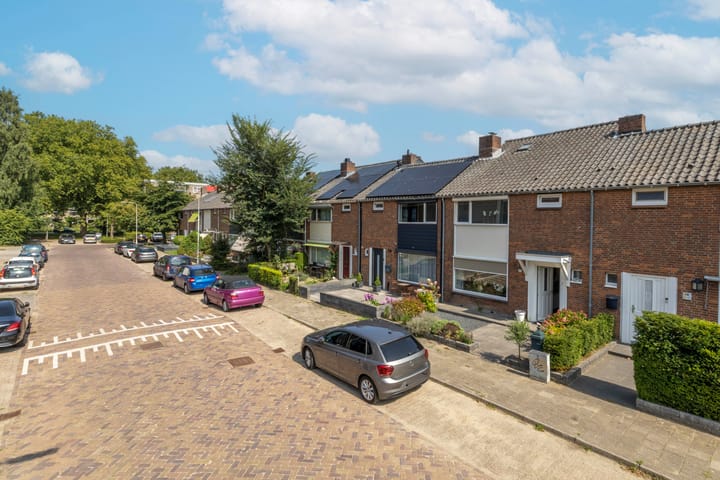 Foto 7 van Singravenlaan 17