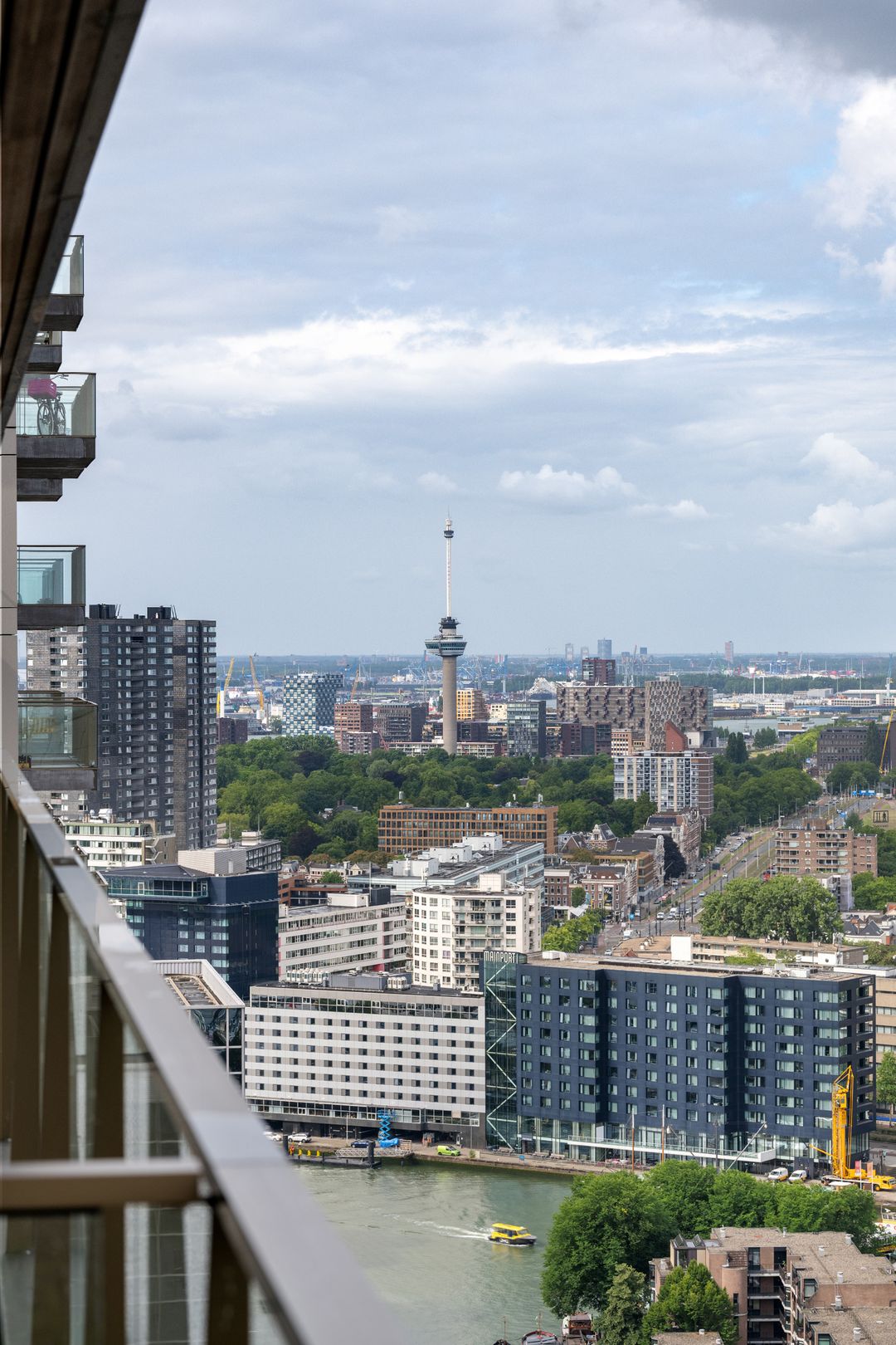 Foto 17 van Boompjes 56-U