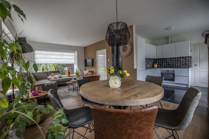 Foto 13 van J. Evertsenstraat 38