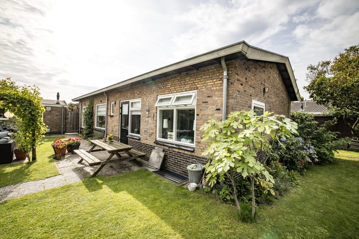 Foto 25 van J. Evertsenstraat 38