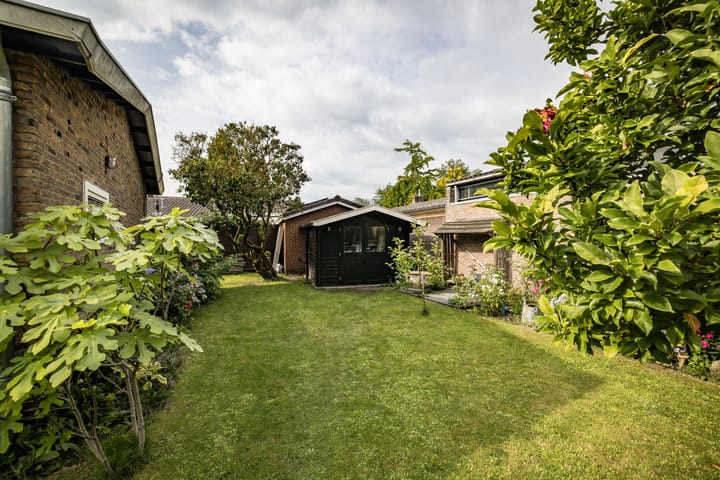 Foto 32 van J. Evertsenstraat 38