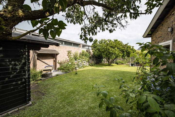 Foto 33 van J. Evertsenstraat 38