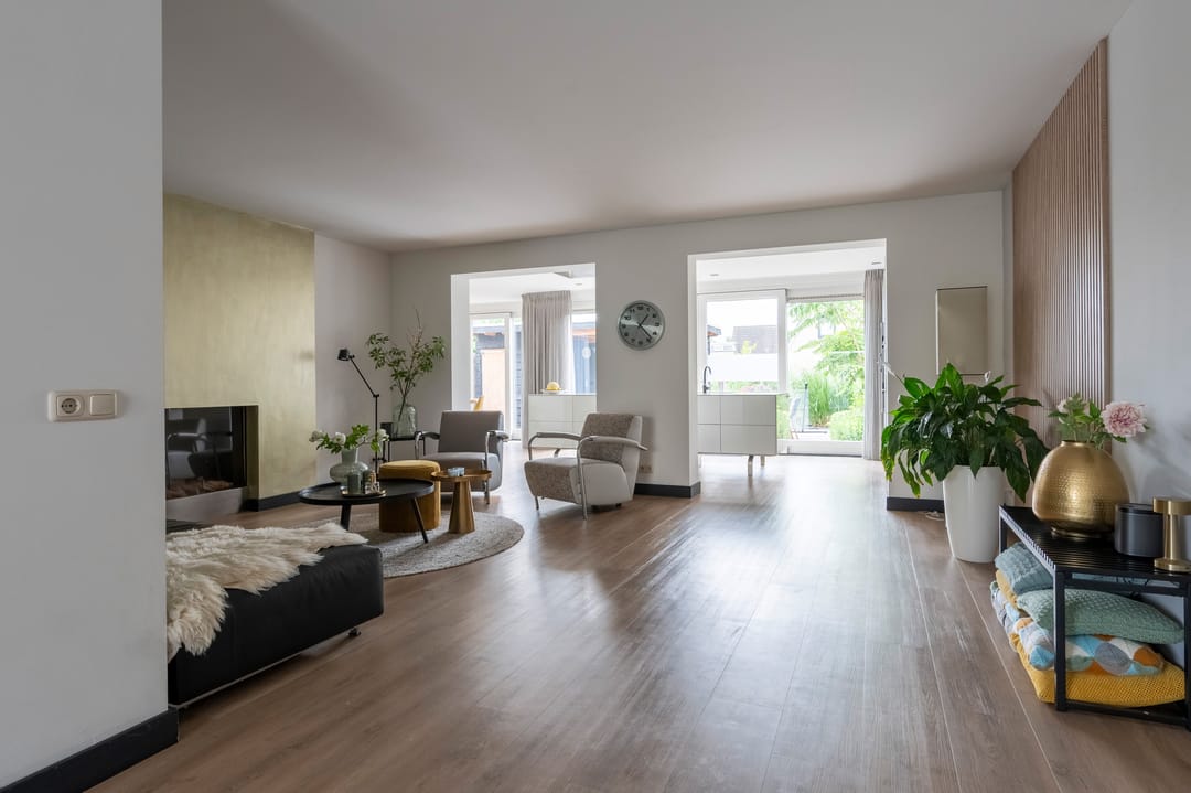 Foto 2 van Witrugspecht 18