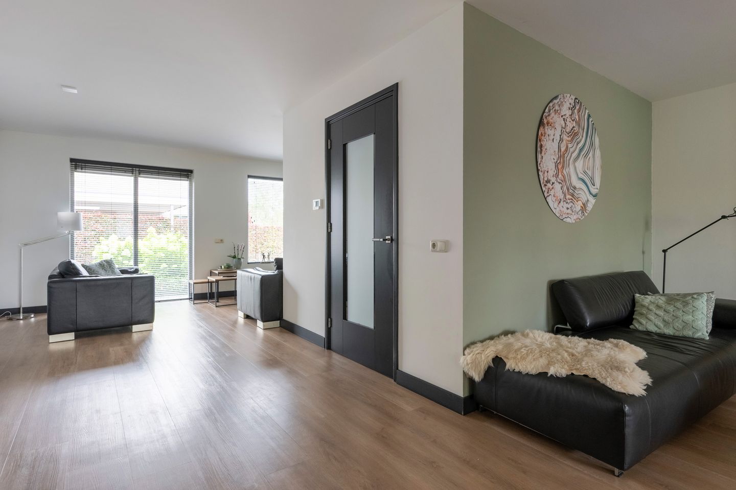 Foto 5 van Witrugspecht 18