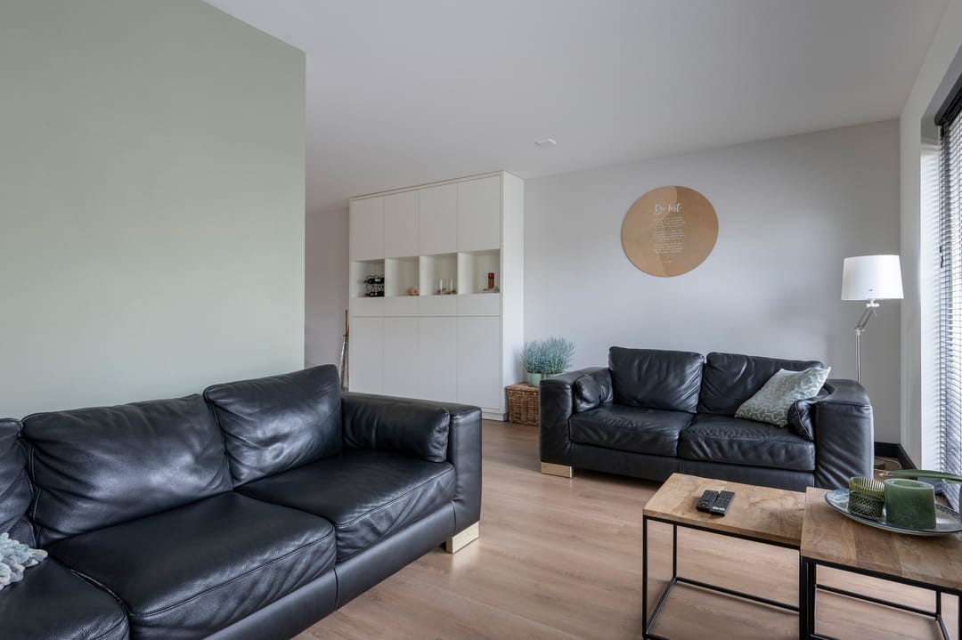 Foto 7 van Witrugspecht 18