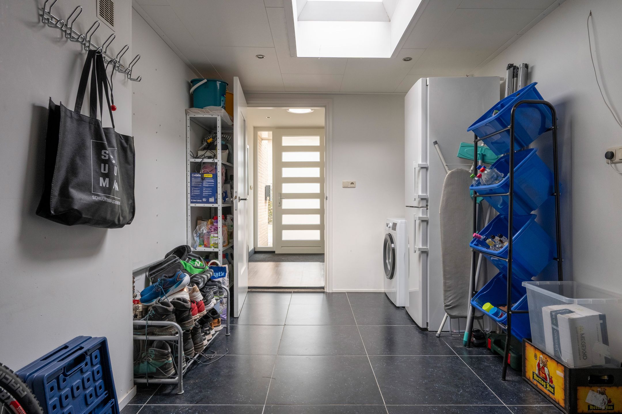 Foto 15 van Witrugspecht 18