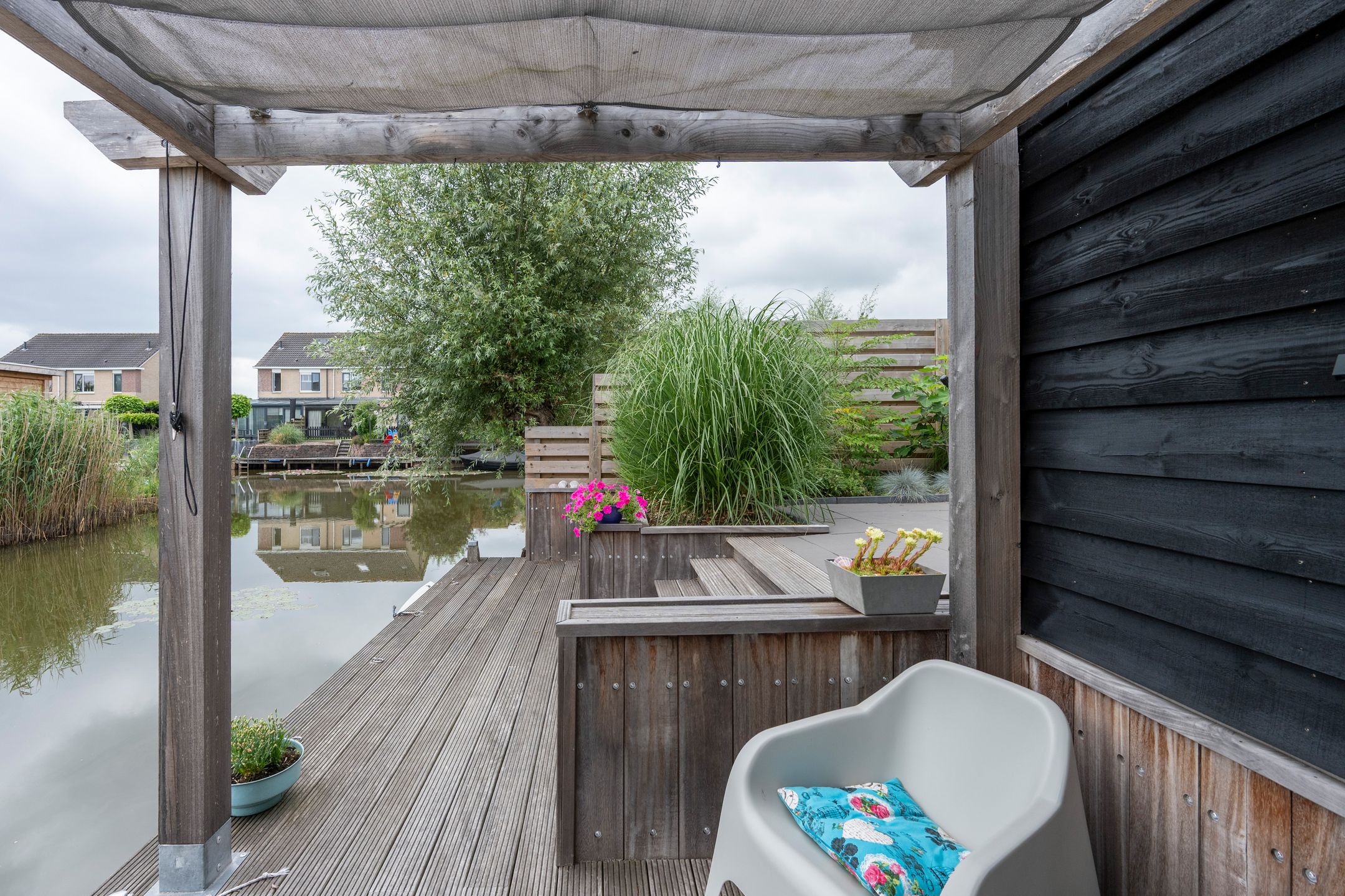 Foto 39 van Witrugspecht 18