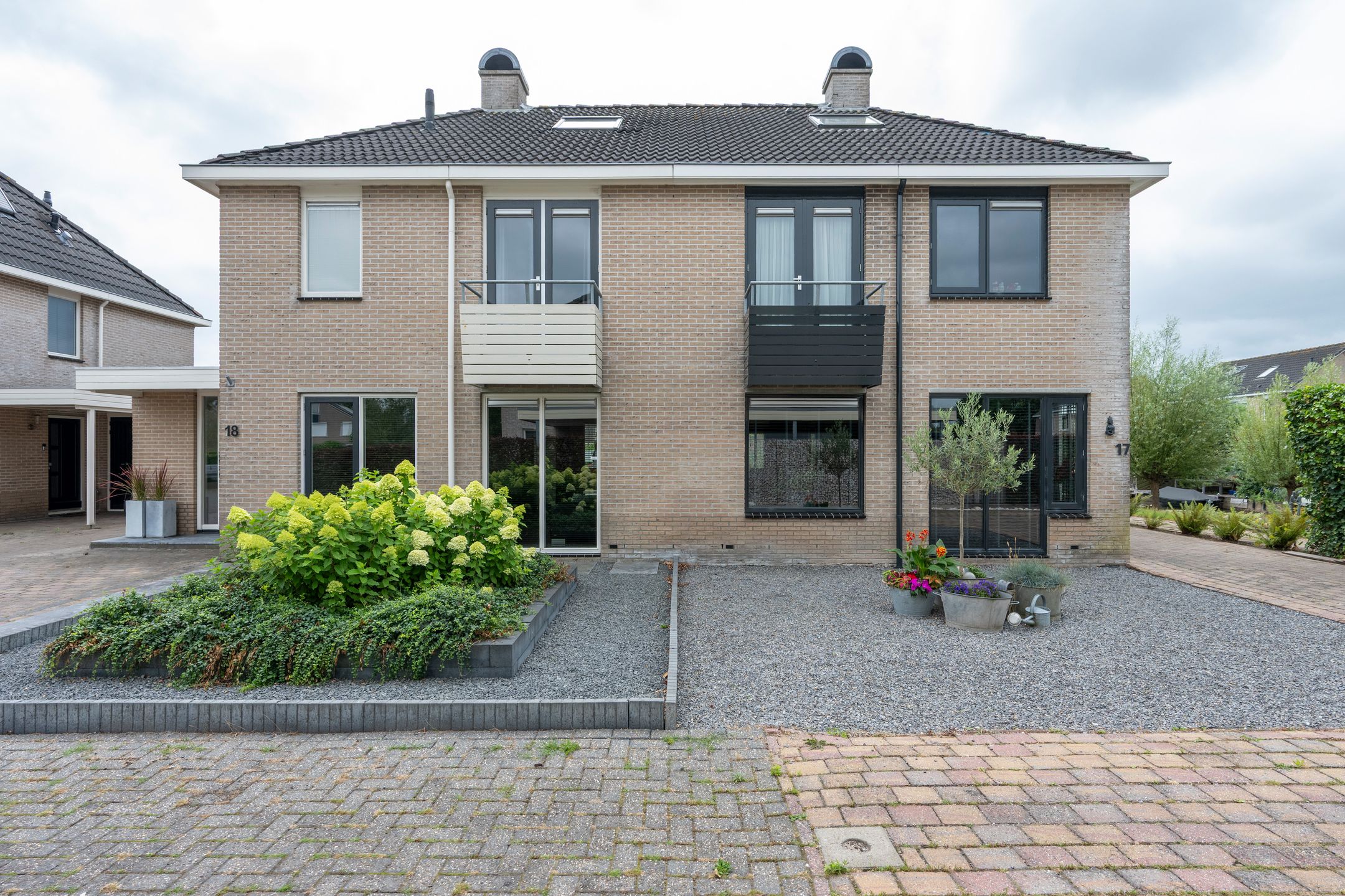 Foto 42 van Witrugspecht 18