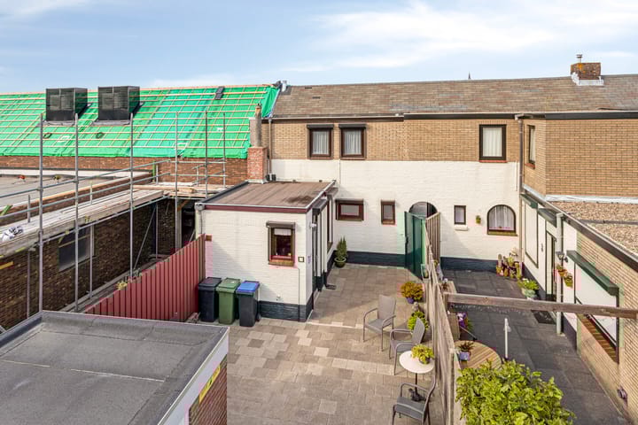 Foto 25 van Voorstraat 72