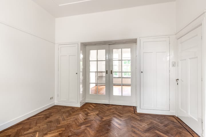 Foto 13 van Regentesselaan 10