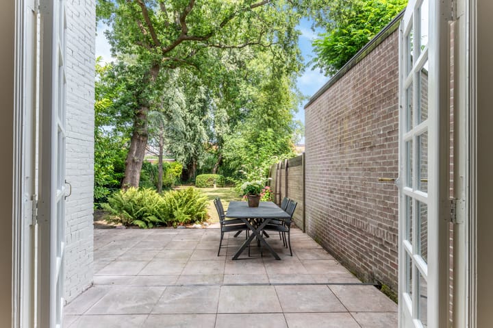 Foto 3 van Regentesselaan 10