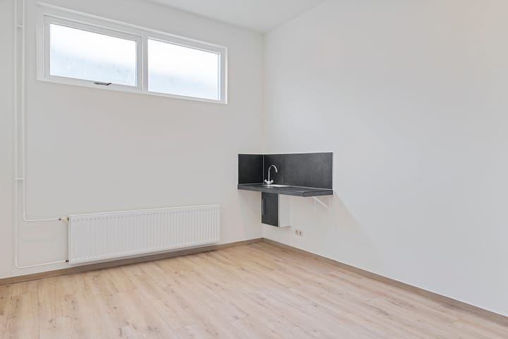 Foto 24 van Bornsestraat 24