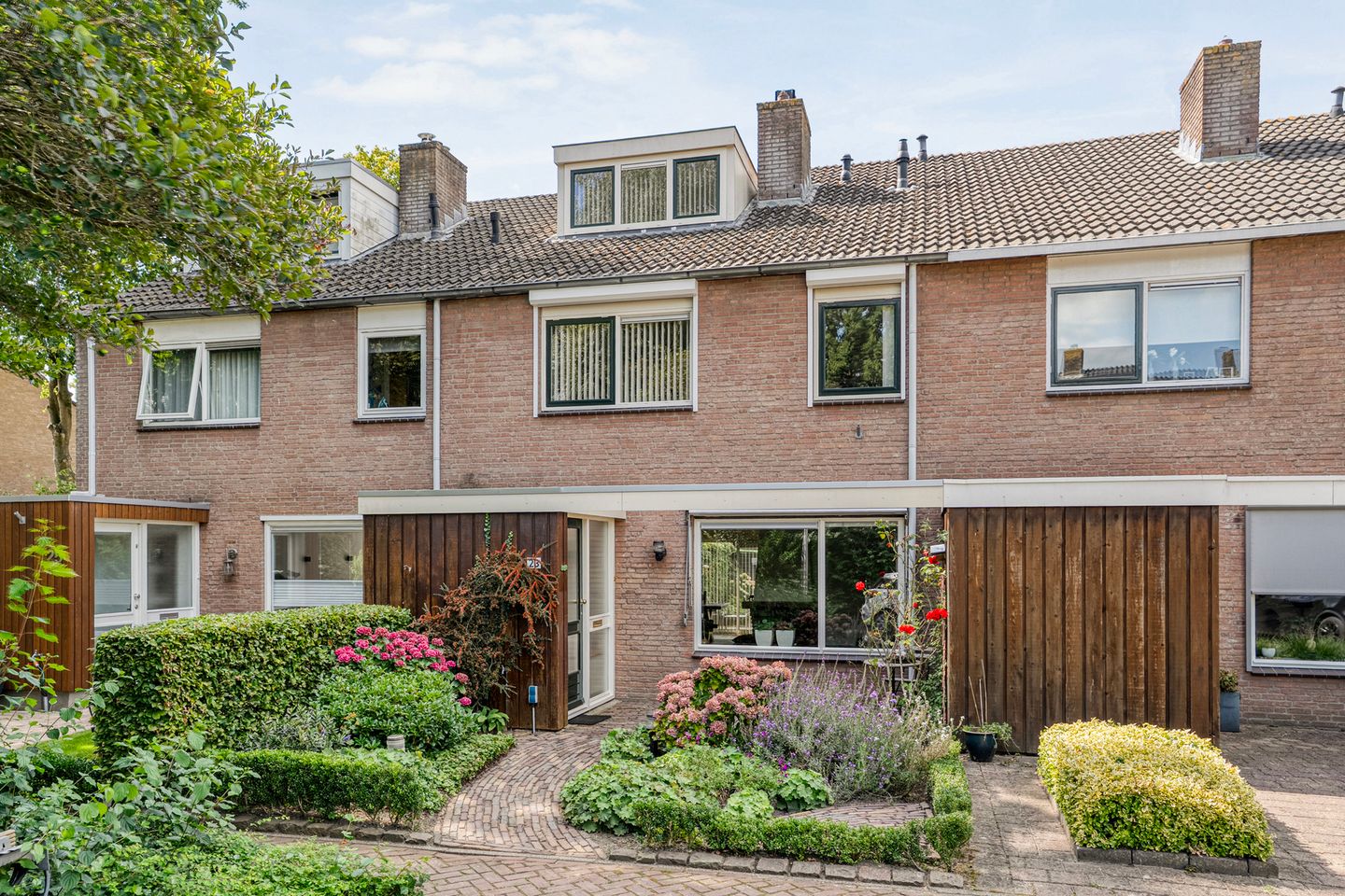 Foto 35 van Hazelaarlaan 23