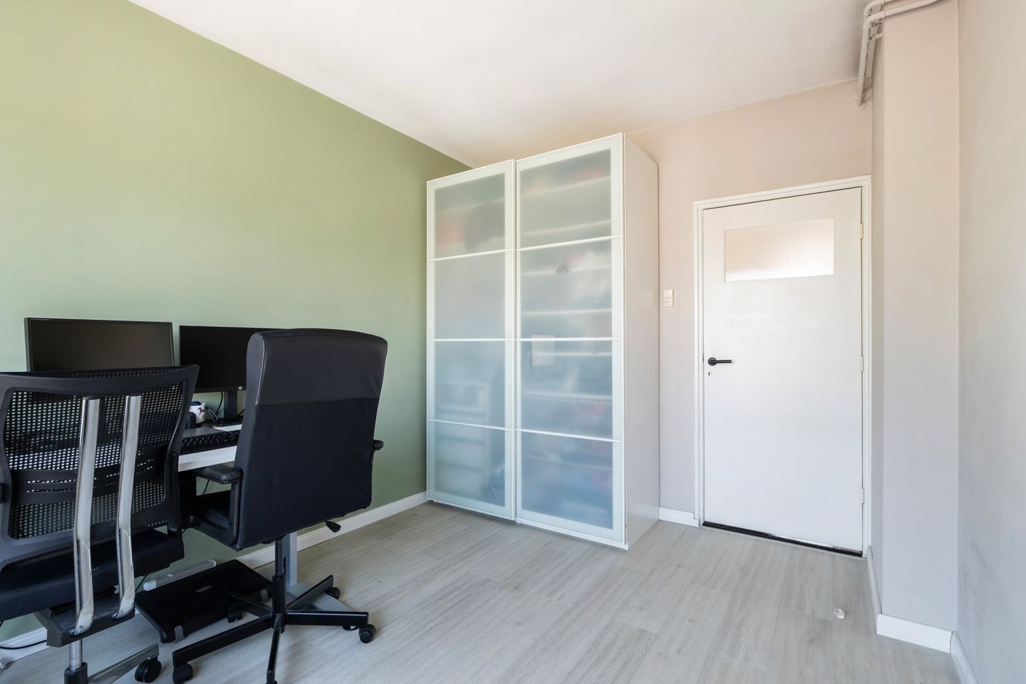 Photo 34 of Adenauerlaan 69