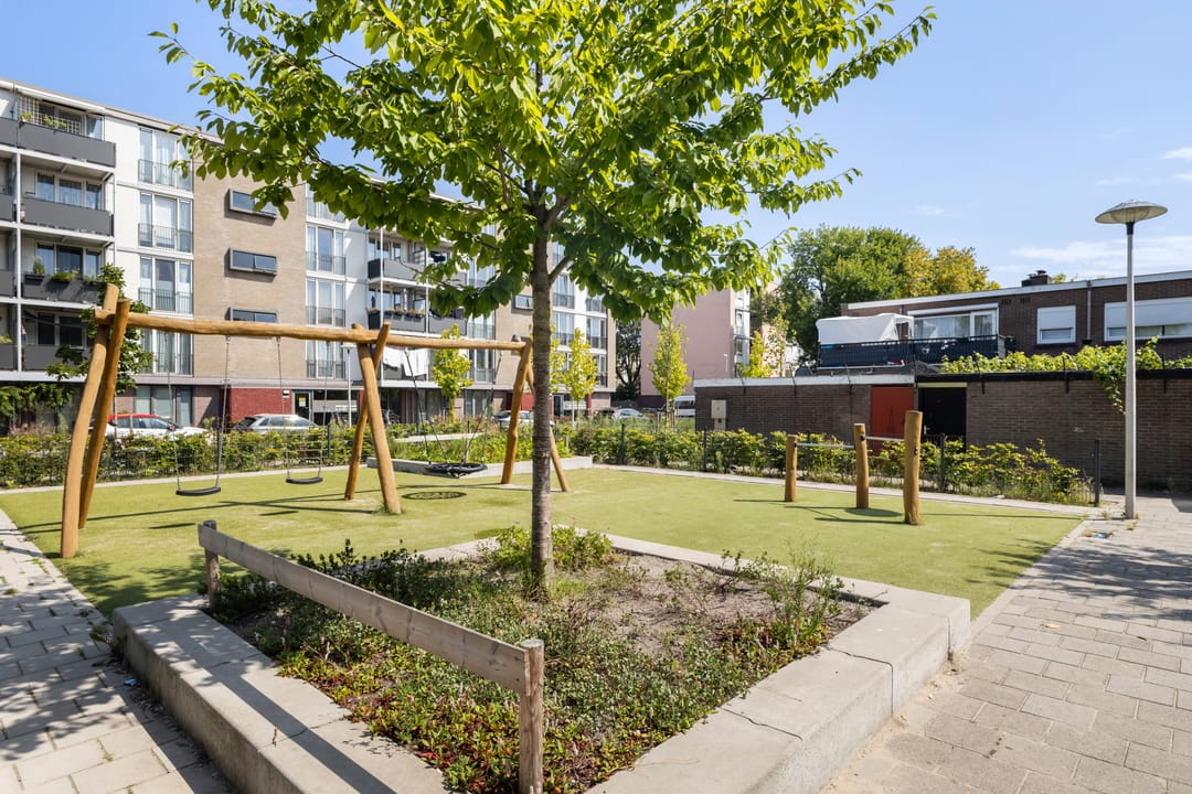 Photo 47 of Adenauerlaan 69