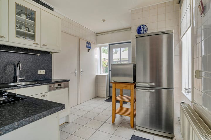 Foto 10 van Langeleegte 143