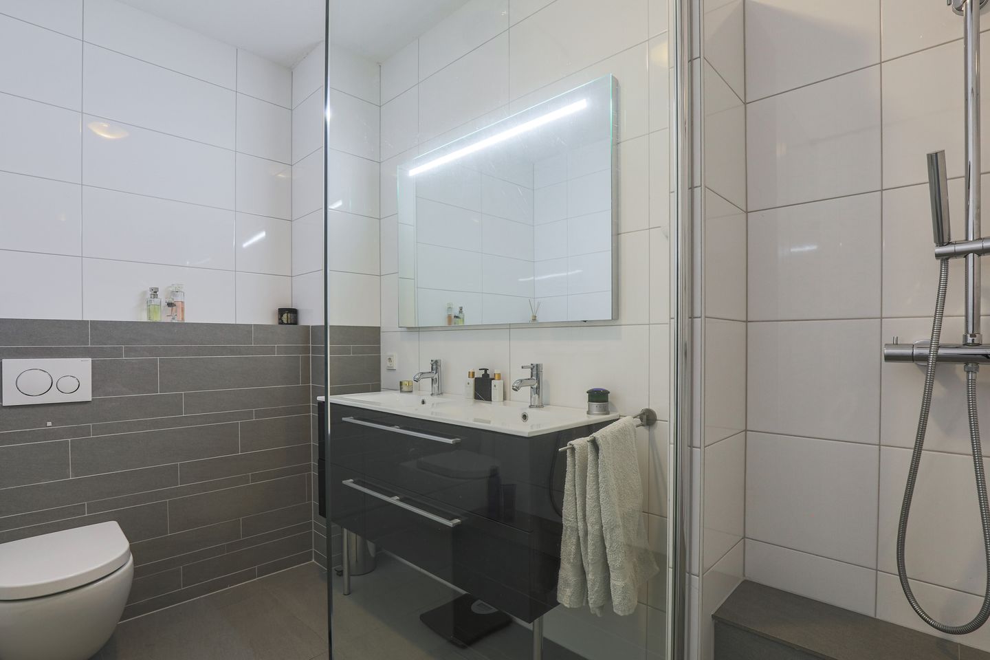 Foto 25 van Monshouwerlaan 16