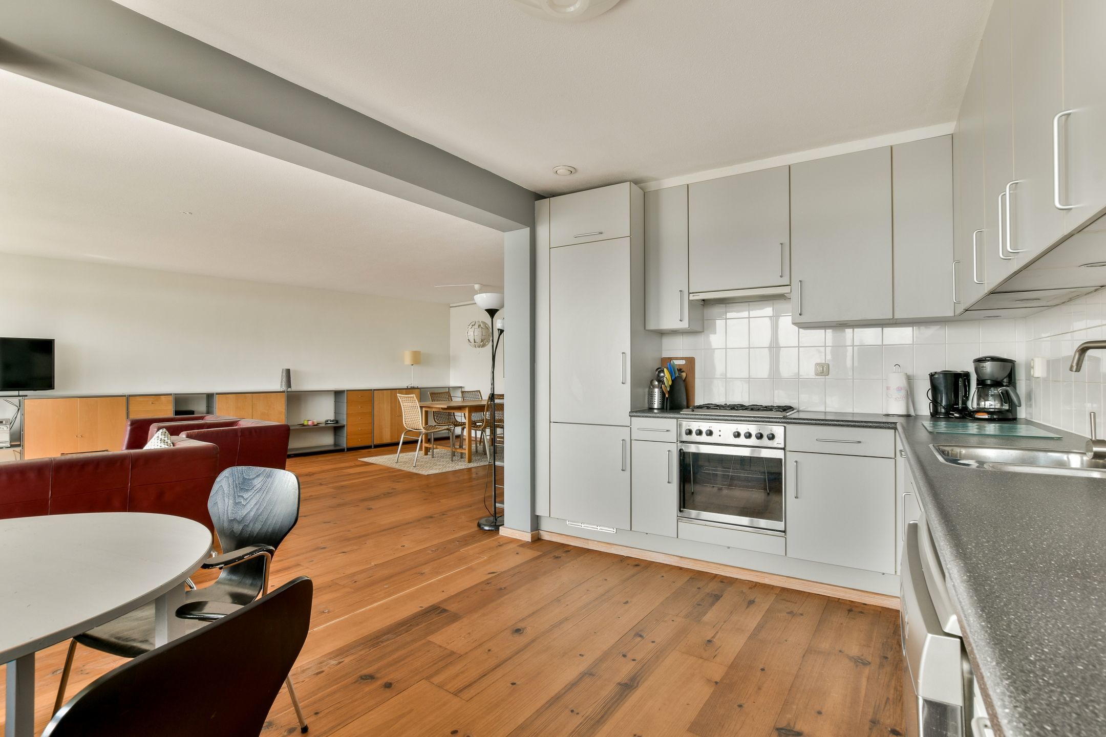 Foto 6 van Venetiëhof 120