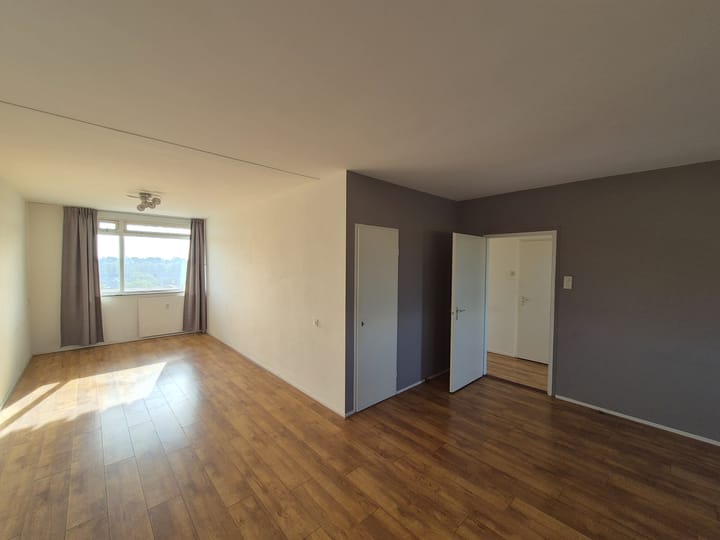 Photo 3 of Nederlandplein 40