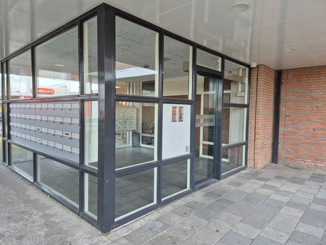 Foto 7 van Nederlandplein 40